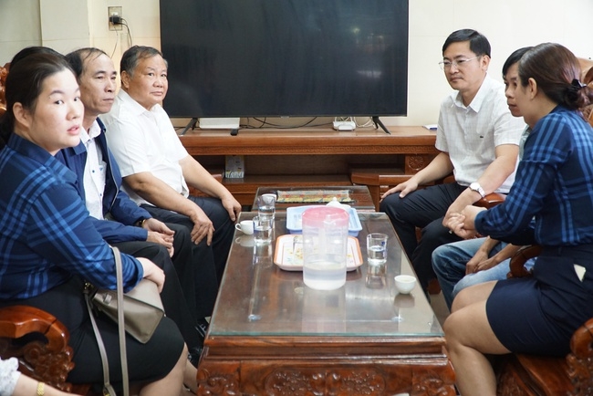 Hội Nông dân Việt Nam phối hợp Bảo hiểm PVI chi trả bồi thường bảo hiểm sức khỏe cho người vay vốn Hội Nông dân Việt Nam phối hợp Bảo hiểm PVI chi trả bồi thường bảo hiểm sức khỏe cho người vay vốn