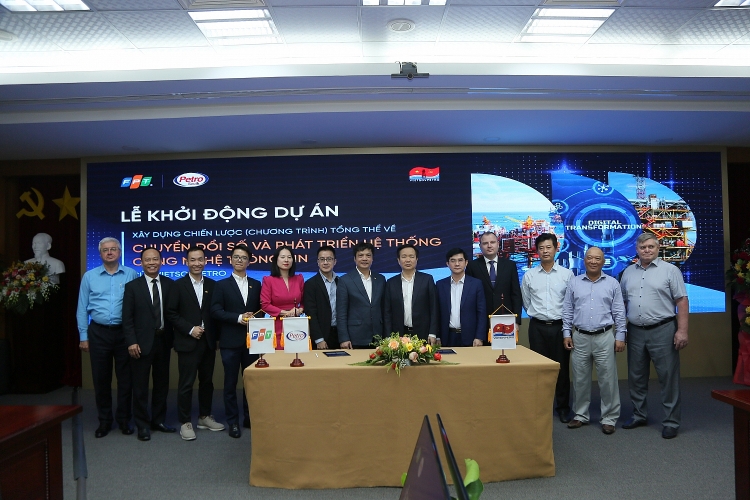 Vietsovpetro tổ chức Lễ Khởi động dự án xây dựng chiến lược tổng thể về chuyển đổi số và phát triển hạ tầng công nghệ thông tin Vietsovpetro khởi động dự án xây dựng chiến lược tổng thể về chuyển đổi số và phát triển hạ tầng CNTT