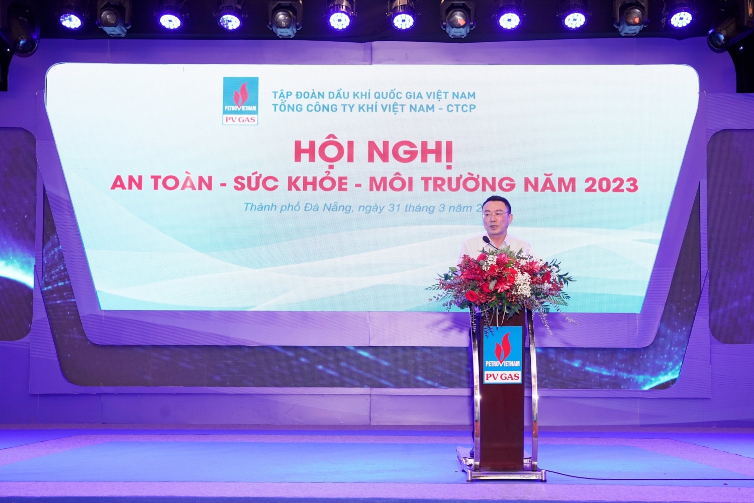 Các vị lãnh đạo phát biểu khẳng định thành công của PV GAS trong quá trình triển khai nhiệm vụ ATSKMT, đóng góp vào thành tựu ấn tượng của PV GAS, của toàn ngành Dầu khí