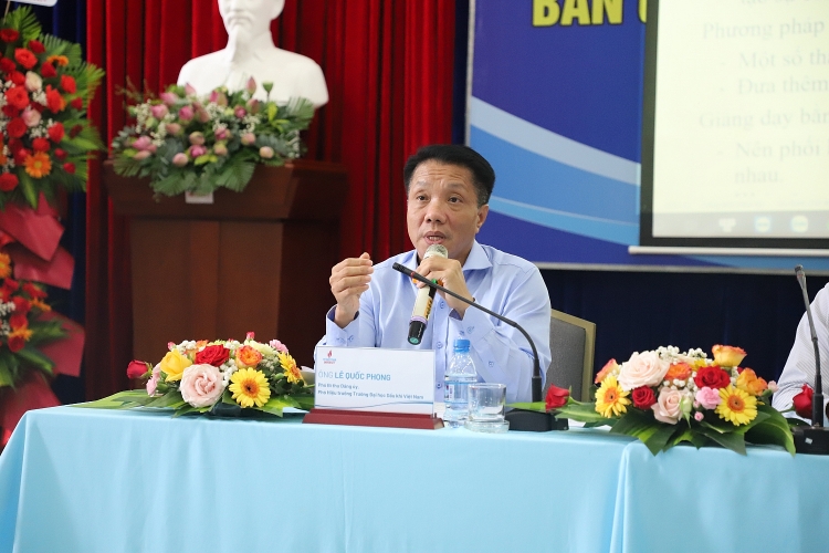 PVU tổ chức buổi đối thoại giữa Ban giám hiệu và đoàn viên, sinh viên