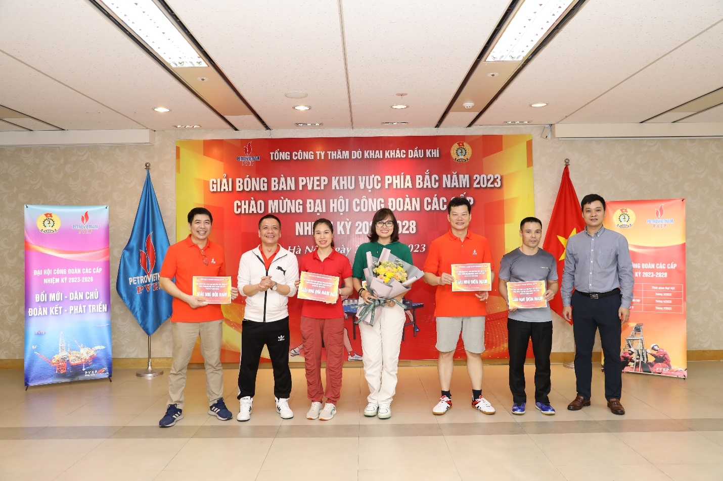 Sôi động Giải bóng bàn PVEP khu vực phía Bắc năm 2023