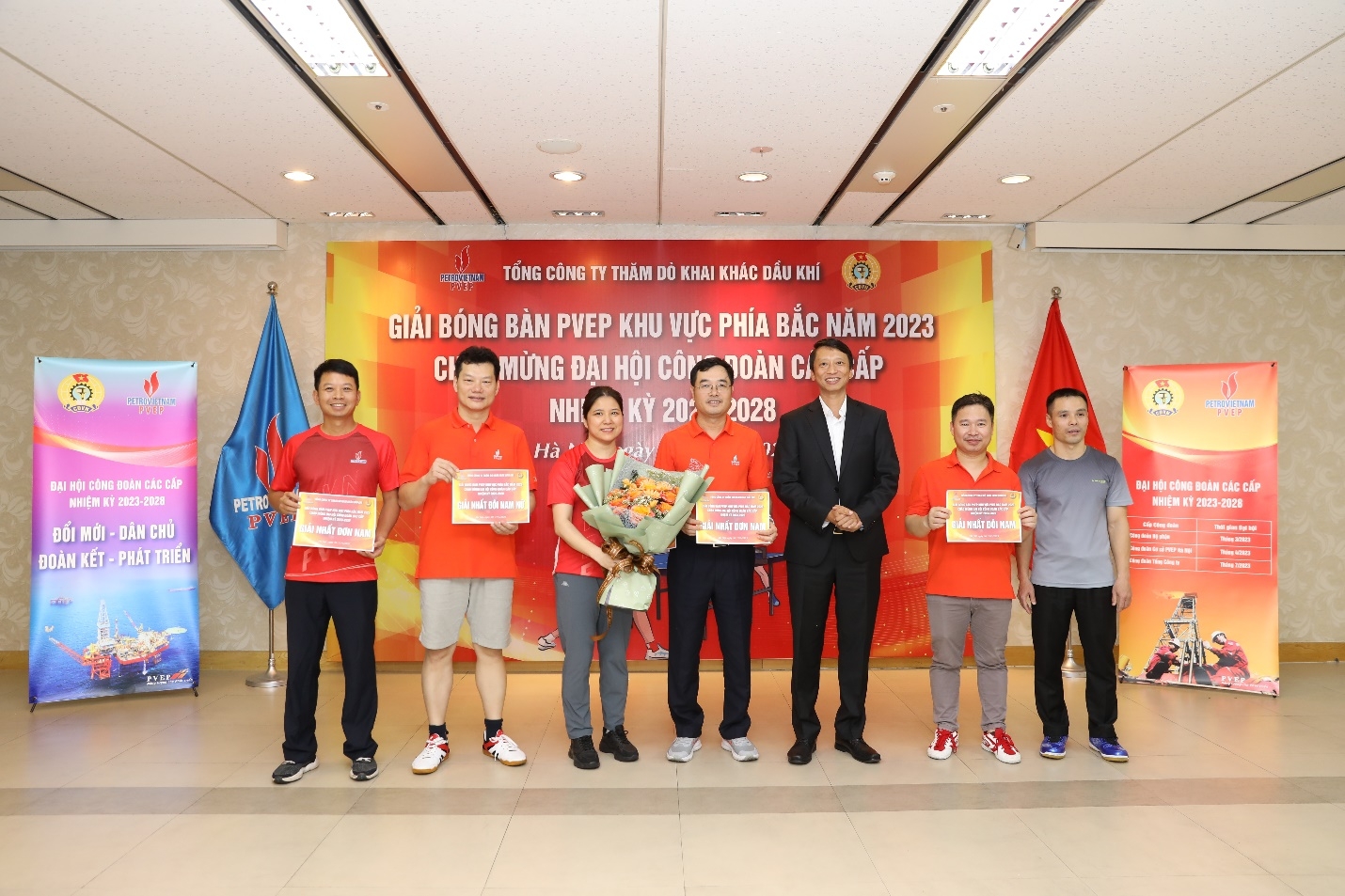 Sôi động Giải bóng bàn PVEP khu vực phía Bắc năm 2023
