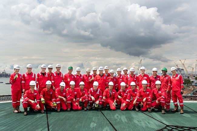 Người lao động PV Drilling làm việc trên giàn PV Drilling V. 