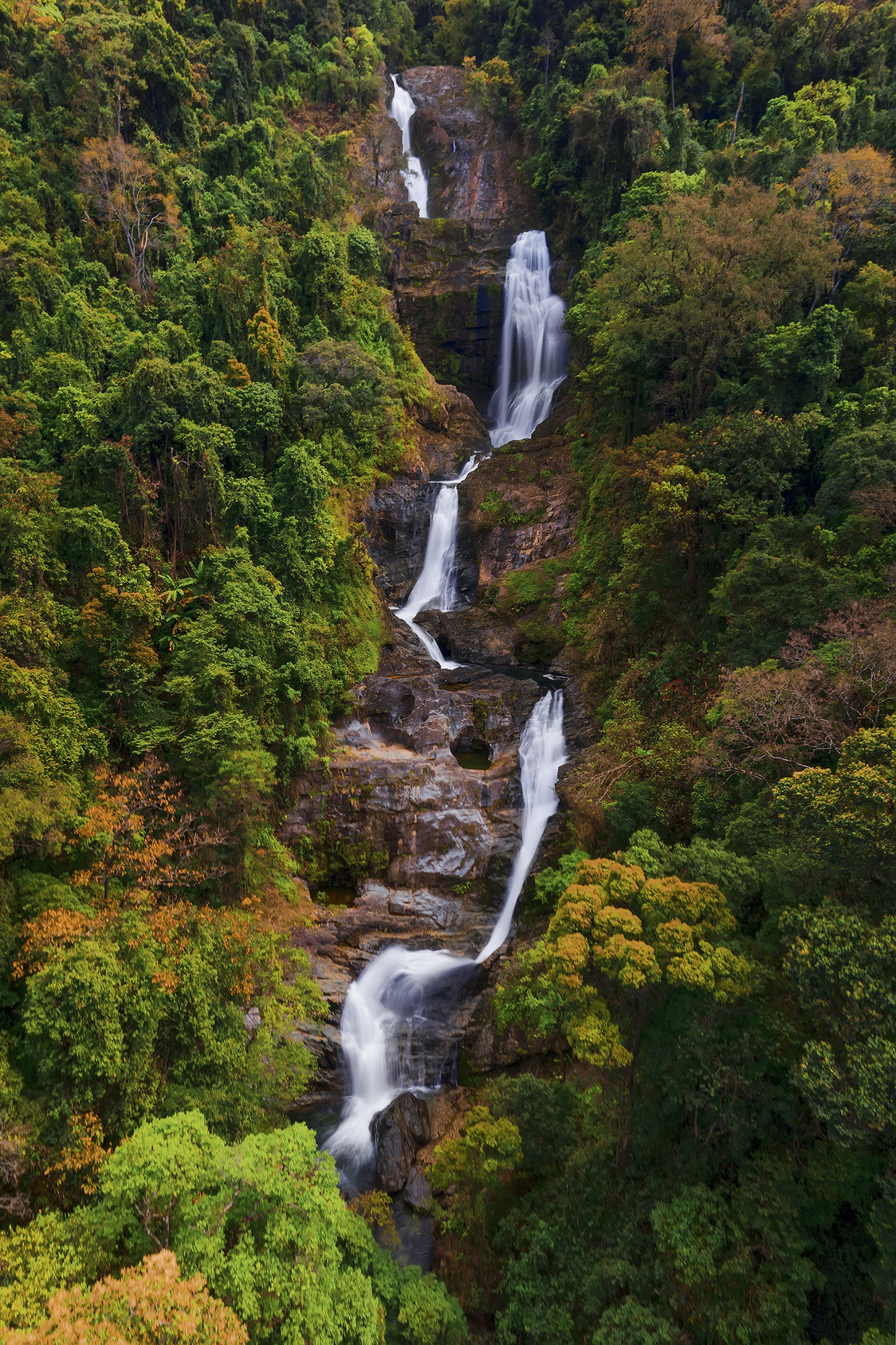 Khám phá thác Siu Puông