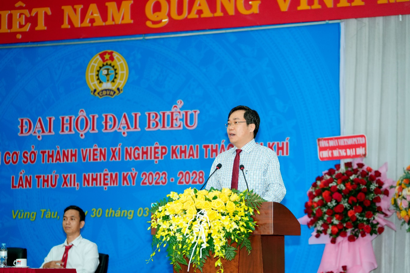 Công đoàn Xí nghiệp Khai thác Dầu khí Vietsovpetro: Tiếp tục phát huy thế mạnh trong nhiệm kỳ mới Công đoàn Xí nghiệp Khai thác Dầu khí Vietsovpetro: Tiếp tục phát huy thế mạnh trong nhiệm kỳ mới
