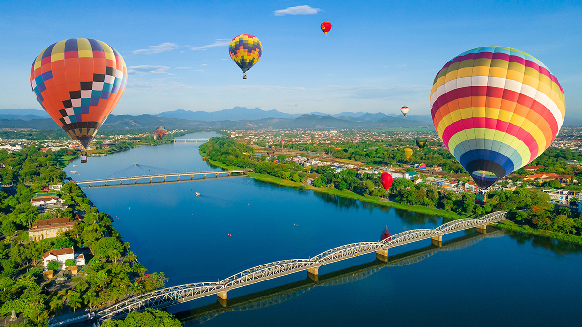 Khám phá sắc màu văn hóa Huế qua Lễ hội Khinh khí cầu quốc tế 2023 Khám phá sắc màu văn hóa Huế qua Lễ hội Khinh khí cầu quốc tế 2023