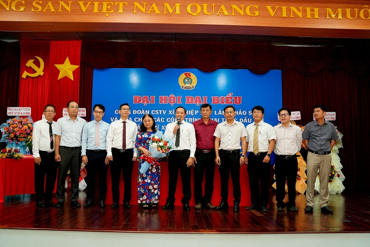 Công đoàn Xí nghiệp Xây lắp, Khảo sát và Sửa chữa các công trình khai thác dầu khí tổ chức thành công Đại hội đại biểu Công đoàn lần thứ XV Công đoàn Xí nghiệp Xây lắp, Khảo sát và Sửa chữa các công trình khai thác dầu khí Vietsovpetro tổ chức thành công Đại hội lần thứ XV