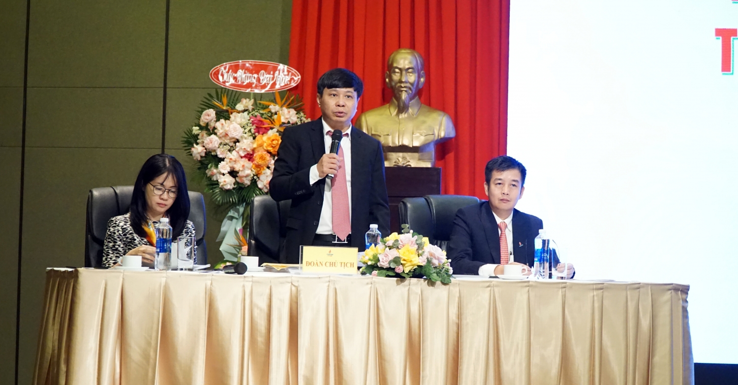 Đoàn Chủ tịch điều hành Đại hội