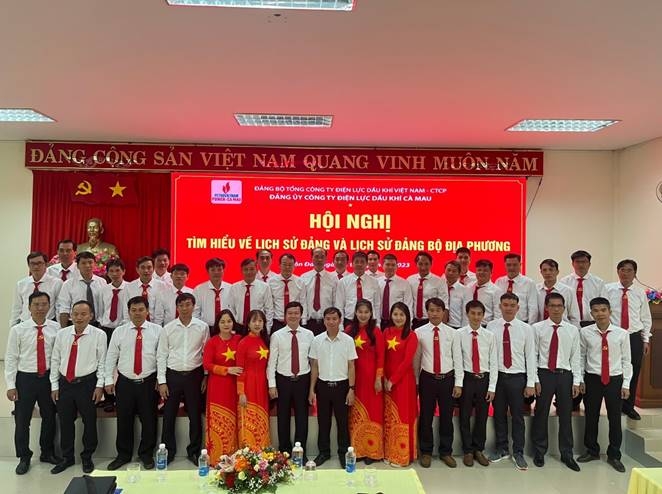 Đảng bộ PV Power Ca Mau tổ chức học tập, giáo dục truyền thống, tìm hiểu lịch sử Đảng