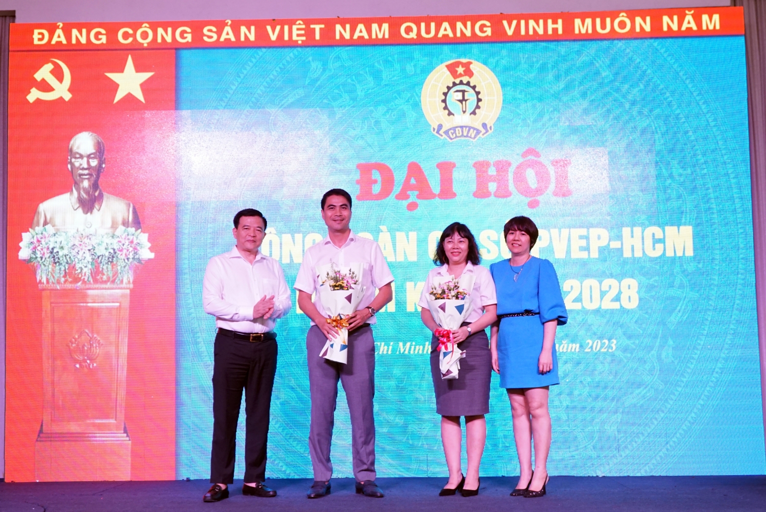 Công đoàn PVEP - HCM được tuyên dương công đoàn cơ sở vũng mạnh