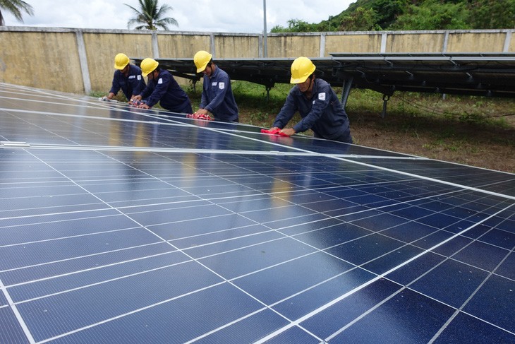 Bài 2: Từ chính sách đến thực tiễn Bài 2: Từ chính sách đến thực tiễn