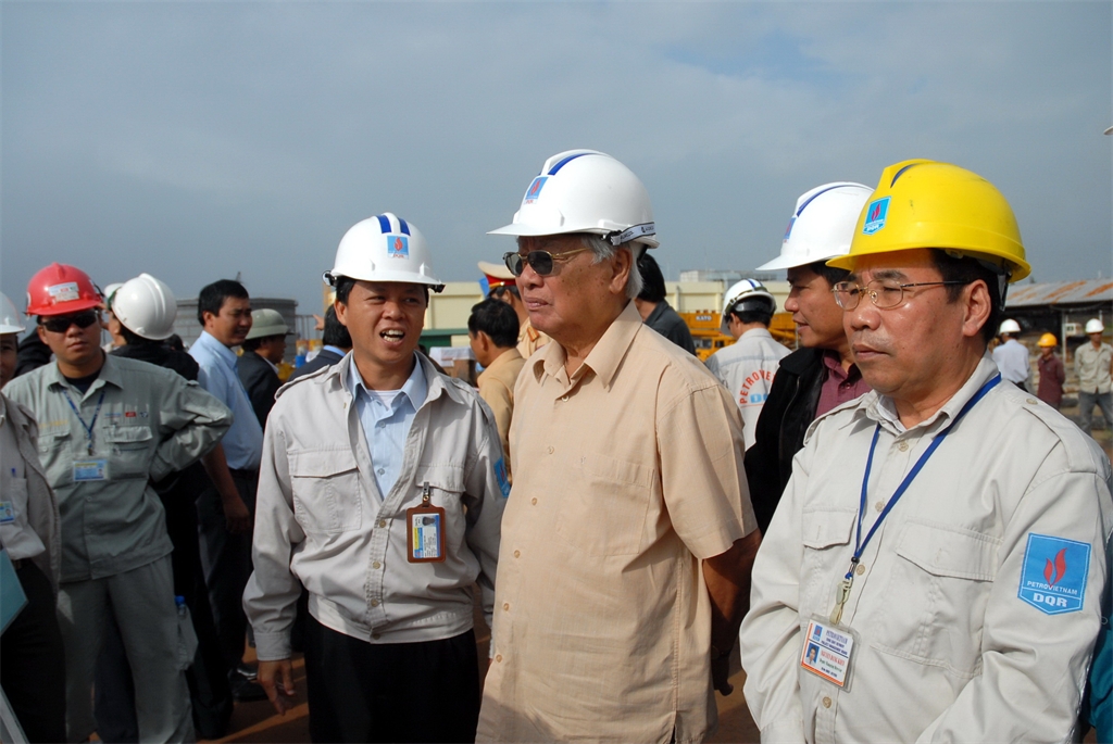 BSR tổ chức chương trình tri ân cố Thủ tướng Võ Văn Kiệt và thực hiện công tác ASXH tại tỉnh Vĩnh Long