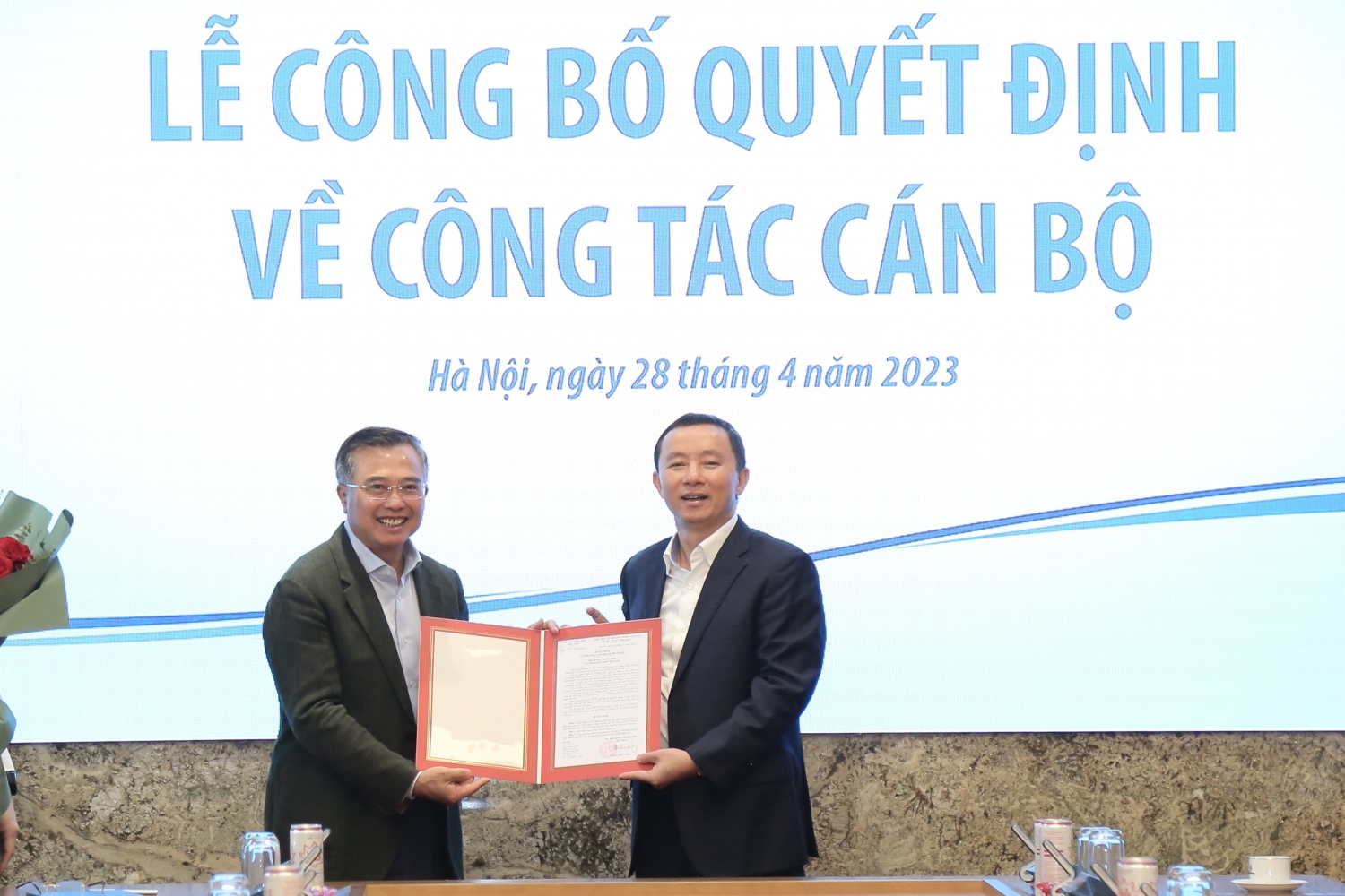 Công bố quyết định Giám đốc Chi nhánh Phát điện Dầu khí PVPGB