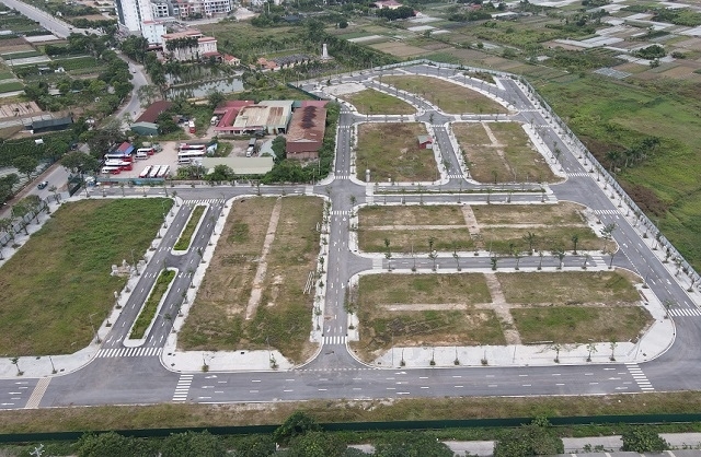 Tin bất động sản ngày 28/4: Hà Nội bãi bỏ văn bản tạm dừng tách thửa đất Tin bất động sản ngày 28/4: Hà Nội bãi bỏ văn bản tạm dừng tách thửa đất