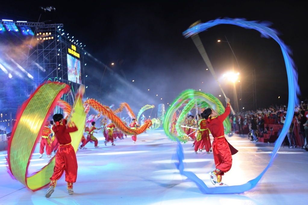 Carnaval Hạ Long 2023: Vũ điệu Hạ Long - Hòa nhịp năm châu