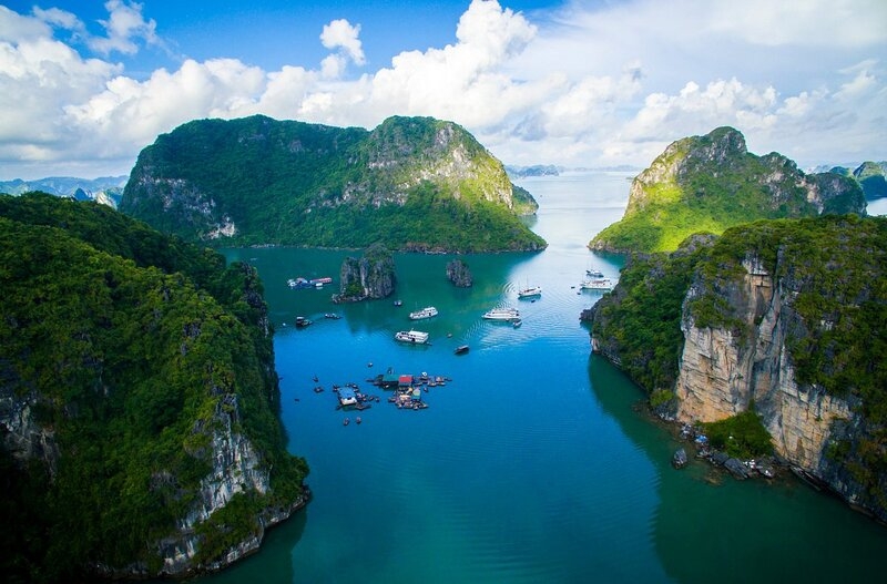 Vịnh Bái Tử Long - Vẻ đẹp bình yên "hút hồn" du khách