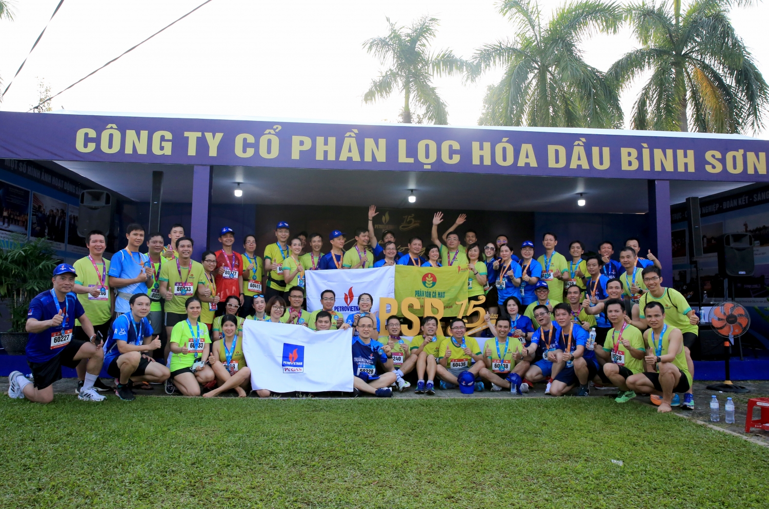 Hơn 2.000 VĐV hoàn thành đường chạy tại Marathon Quảng Ngãi  - CUP BSR