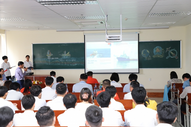 Trường Đại học Dầu khí Việt Nam (PVU) tổ chức thành công Ngày hội Company Day 2023