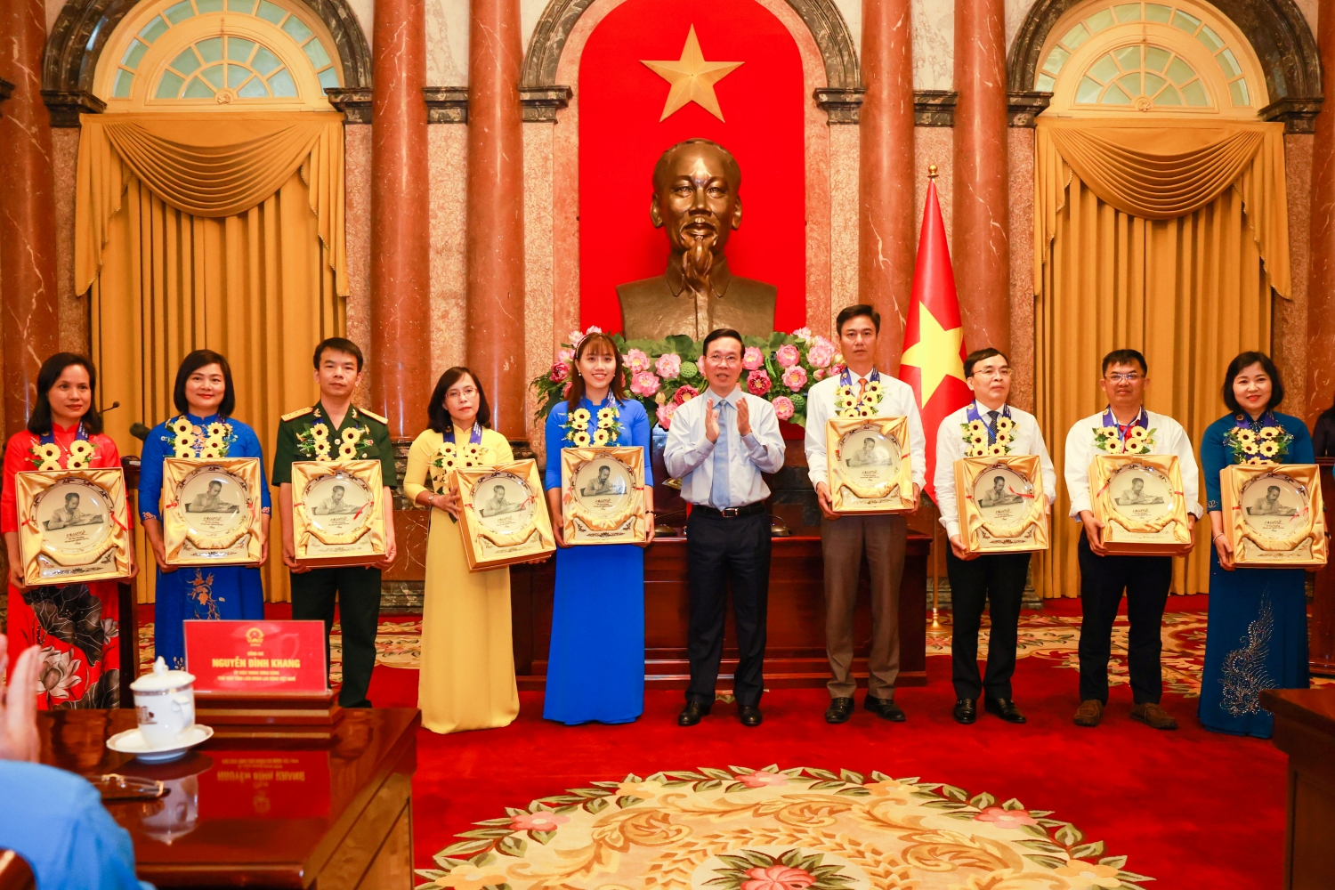 Chủ tịch nước Võ Văn Thưởng gặp mặt 133 điển hình tiên tiến trong học tập và làm theo Bác