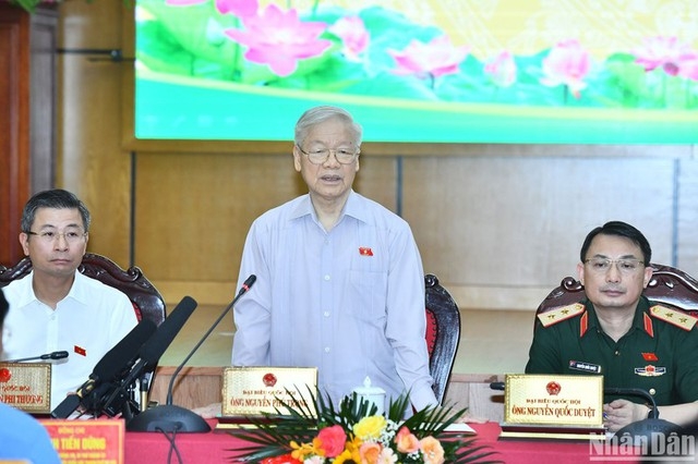 Tổng Bí thư Nguyễn Phú Trọng: Hà Nội phải gương mẫu đi đầu thực hiện đấu tranh phòng, chống tham nhũng, tiêu cực
