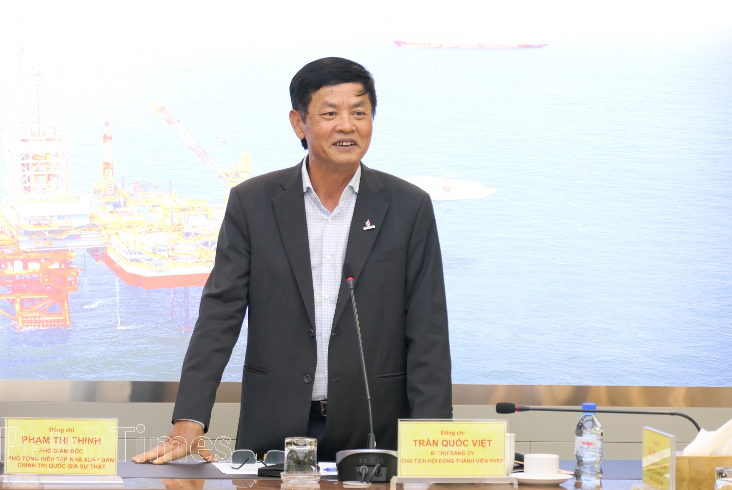Kiên quyết, kiên trì đấu tranh phòng, chống tham nhũng, tiêu cực
