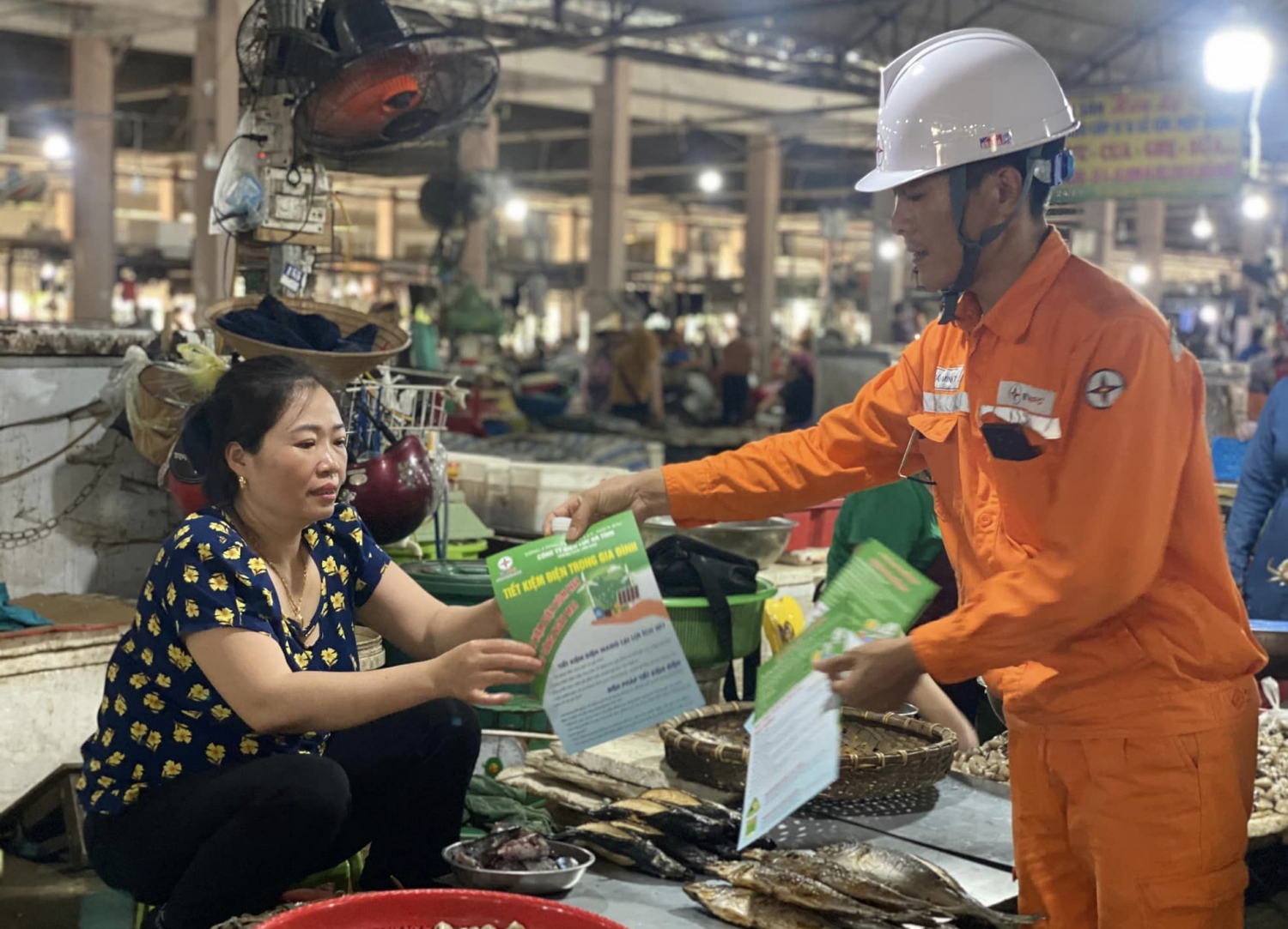 EVN triển khai nhiều giải pháp đảm bảo cung ứng điện mùa khô 2023