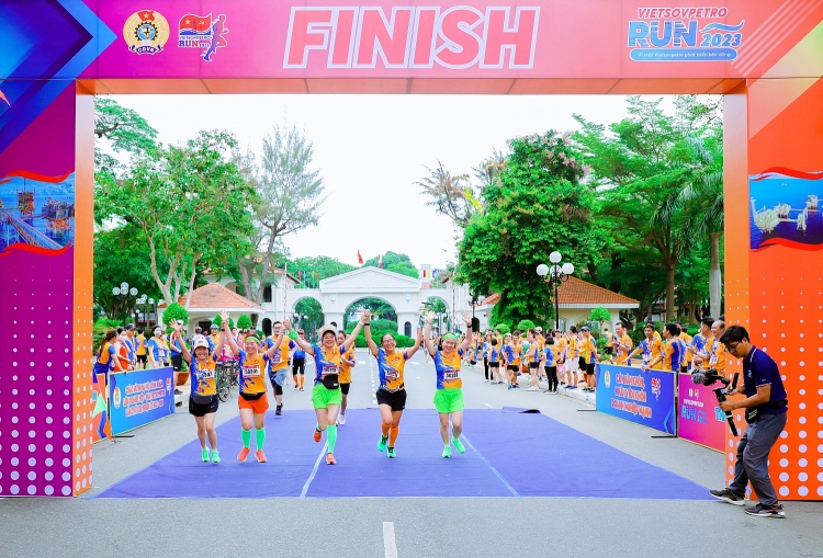 Vietsovpetro Run 2023 - Vì một Vietsovpetro phát triển bền vững Vietsovpetro Run 2023 - Vì một Vietsovpetro phát triển bền vững