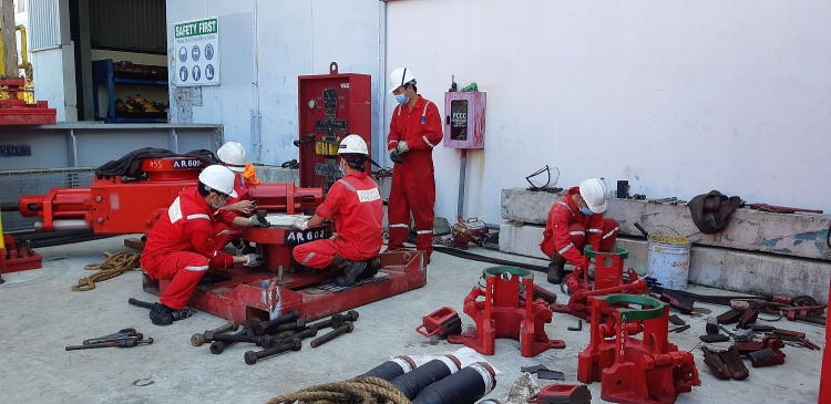 Đảng lãnh đạo - nhân tố quyết định thắng lợi của Công đoàn PV Drilling Đảng lãnh đạo - nhân tố quyết định thắng lợi của Công đoàn PV Drilling