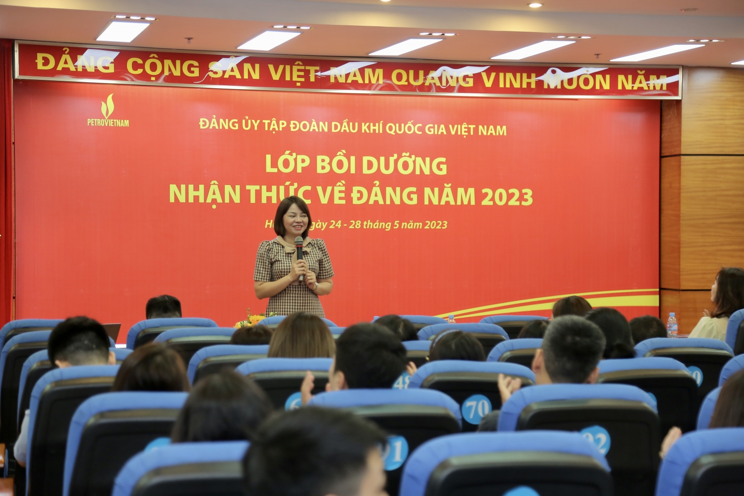 undefined Khai giảng lớp bồi dưỡng nhận thức về Đảng năm 2023 khu vực Hà Nội