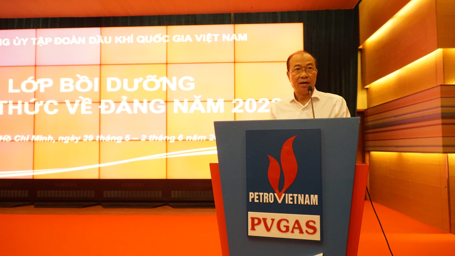 đồng chí Phạm Quang Dũng - Ủy viên Ban Thường vụ, Chánh Văn phòng Đảng ủy Tập đoàn 