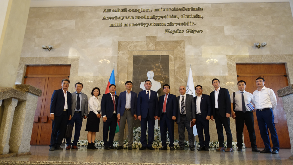 Petrovietnam tham dự Tuần lễ Năng lượng Baku năm 2023