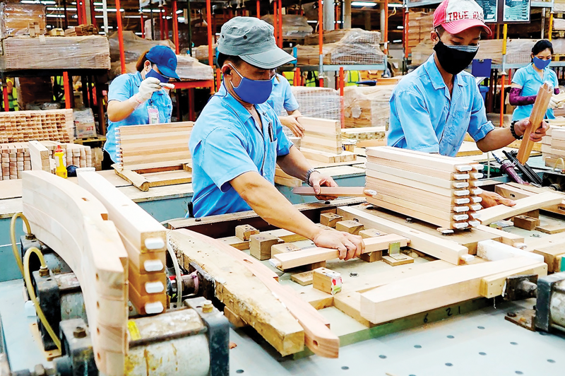 Khơi thông dòng tiền chảy ra nền kinh tế Khơi thông dòng tiền chảy ra nền kinh tế