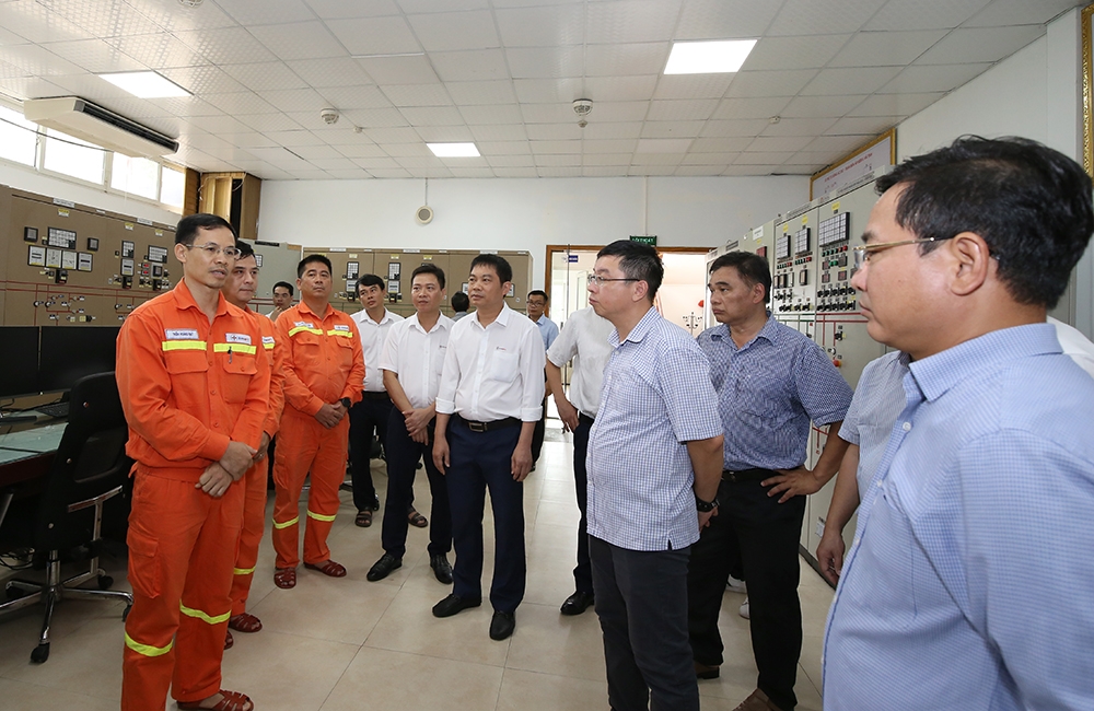 Giữ vững trục truyền tải 500kV Bắc - Nam đảm bảo điện cho miền Bắc mùa nắng nóng