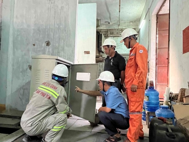 Doanh nghiệp đồng hành cùng tiết kiệm điện Doanh nghiệp đồng hành cùng tiết kiệm điện
