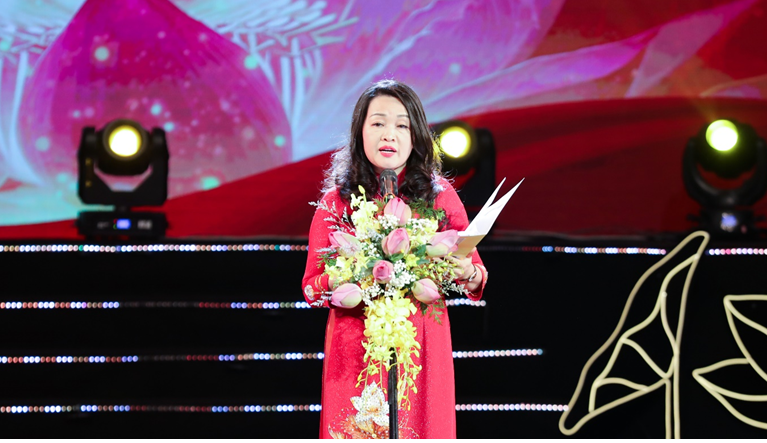 “Vinh quang Tổ quốc Việt Nam” - Khát vọng thi đua xây dựng đất nước hùng cường