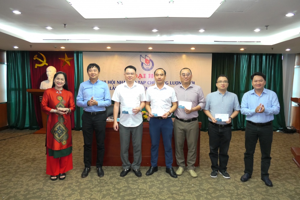 Chi hội Nhà báo Tạp chí Năng lượng Mới tổ chức Đại hội lần thứ IV, nhiệm kỳ 2023 - 2025 Chi hội Nhà báo Tạp chí Năng lượng Mới tổ chức Đại hội lần thứ IV, nhiệm kỳ 2023 - 2025