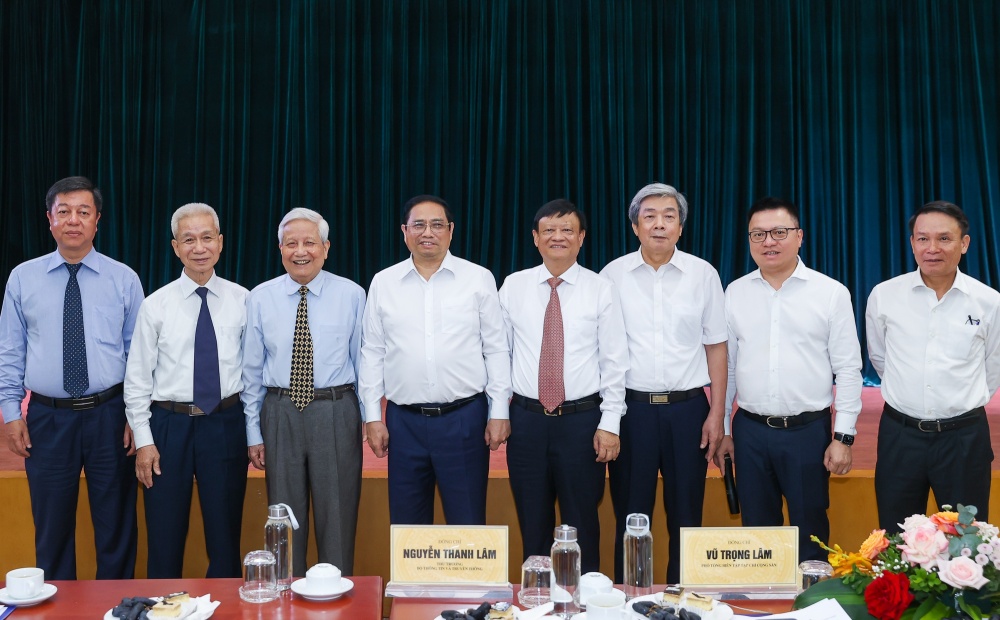 Thủ tướng: Xây dựng đội ngũ những người làm báo nhân văn, chuyên nghiệp, hiện đại Thủ tướng: Xây dựng đội ngũ những người làm báo nhân văn, chuyên nghiệp, hiện đại