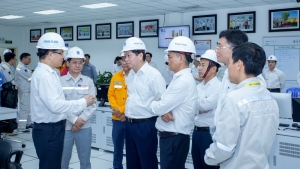 Thường trực Đảng ủy Khối DNTƯ làm việc với Đảng ủy PVCFC