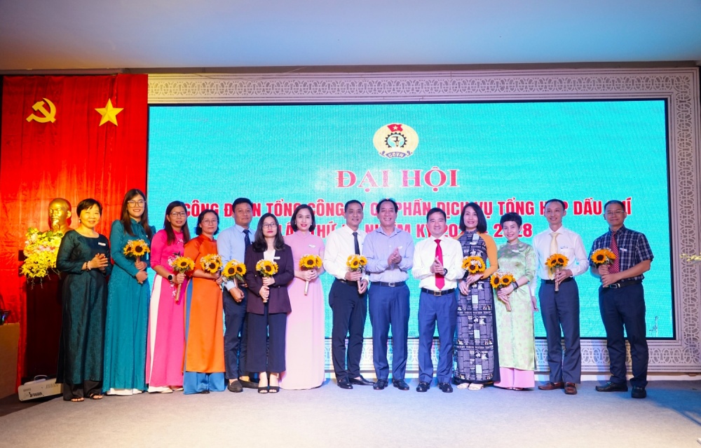 Đại hội Công đoàn PETROSETCO lần thứ IV: Chủ động, sáng tạo, quyết liệt đổi mới vì sự phát triển bền vững của Tổng Công ty Đại hội Công đoàn PETROSETCO lần thứ IV: Chủ động, sáng tạo, quyết liệt đổi mới vì sự phát triển bền vững của Tổng Công ty