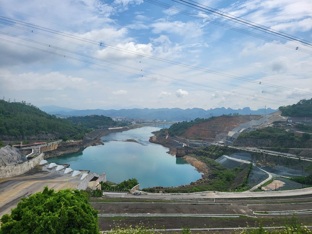Thủy điện Hòa Bình gánh trọn nhiệm vụ điều áp, điều tần đảm bảo an toàn cho hệ thống điện quốc gia