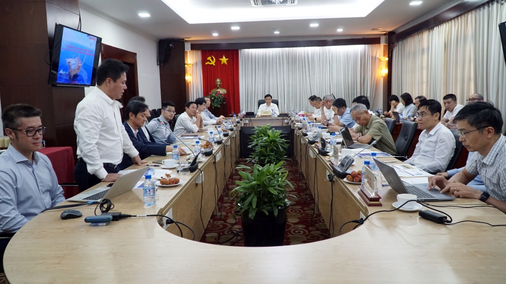 Tổng Giám đốc Petrovietnam Lê Mạnh Hùng làm việc với CLJOC