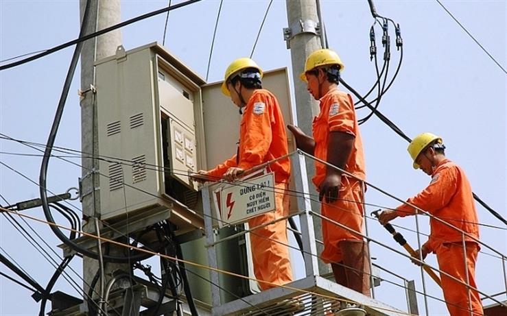 Nhu cầu tiêu thụ điện tăng mạnh trong 2 ngày cuối tuần Nhu cầu tiêu thụ điện tăng mạnh trong 2 ngày cuối tuần