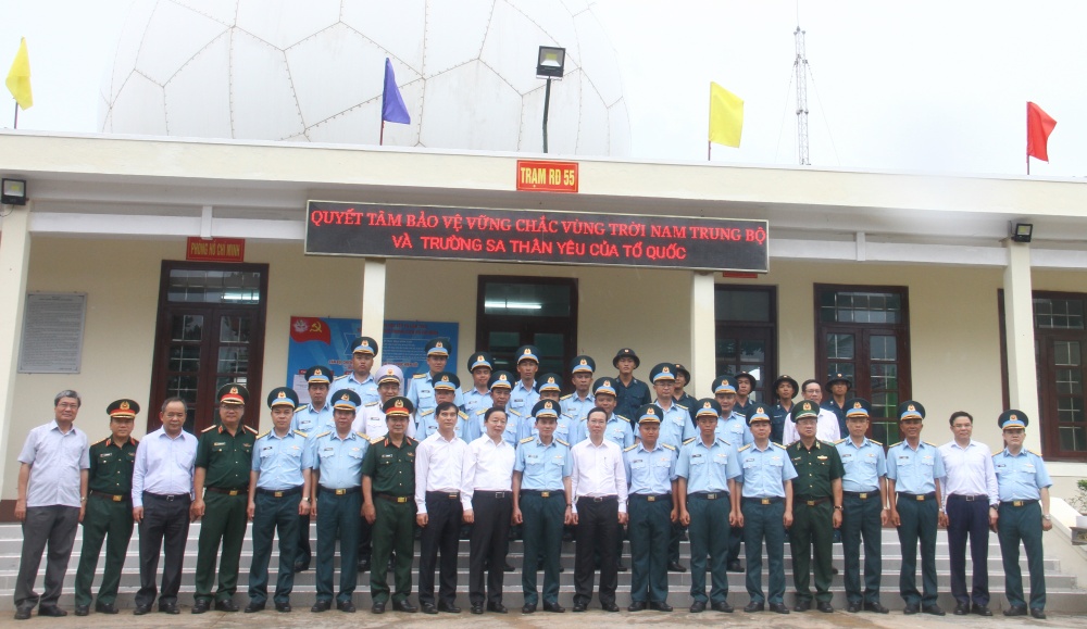 Petrovietnam trao tặng hệ thống trang thiết bị trị giá 3 tỷ đồng cho Trung tâm y tế huyện đảo Phú Quý, Bình Thuận