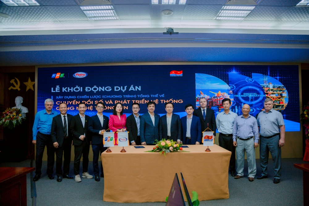 Dự án “Xây dựng chiến lược tổng thể về chuyển đổi số (CĐS) và phát triển hạ tầng công nghệ thông tin (CNTT)