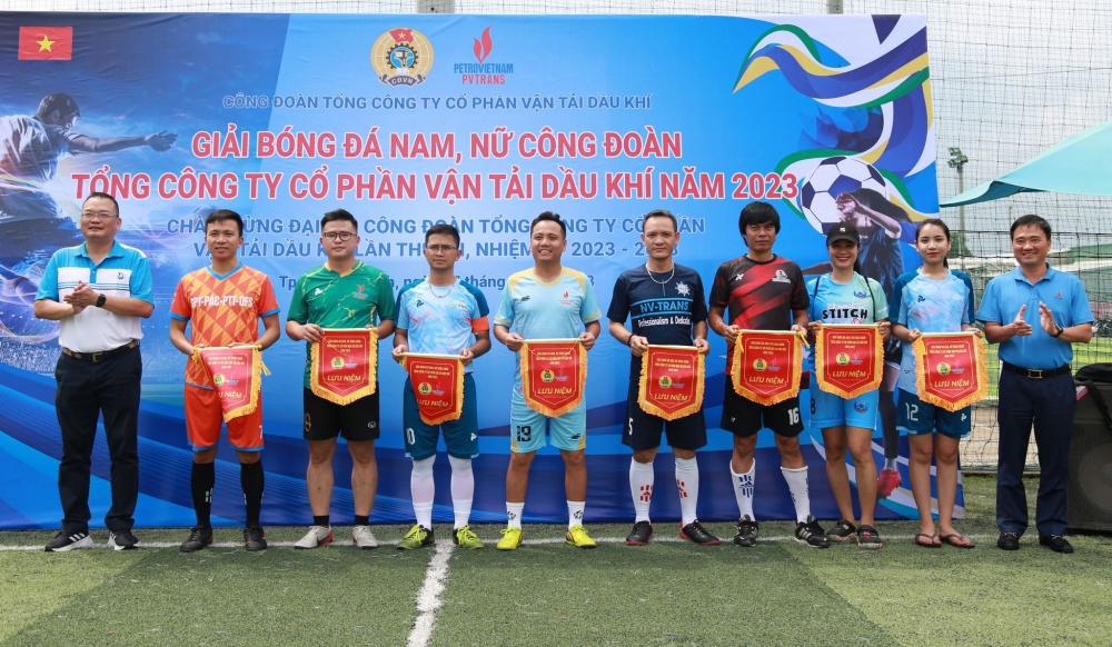 Các đội tham dự Giải Các đội tham dự Giải