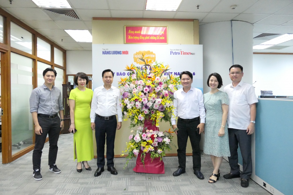 Lãnh đạo các tổ chức chính trị và đơn vị thành viên Petrovietnam chúc mừng Tạp chí Năng lượng Mới/PetroTimes nhân ngày Báo chí cách mạng Việt Nam