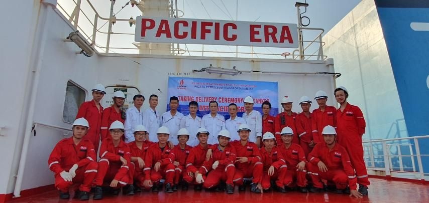 Đón nhận tàu Pacigic Era Đón nhận tàu Pacigic Era