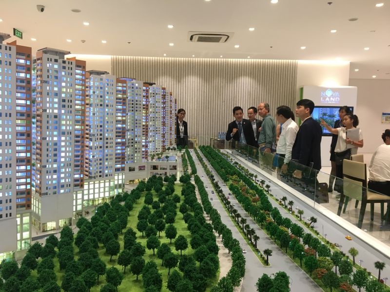 Tin bất động sản ngày 24/6: Giao dịch qua sàn không gia tăng chi phí bất hợp lý Tin bất động sản ngày 24/6: Giao dịch qua sàn không gia tăng chi phí bất hợp lý