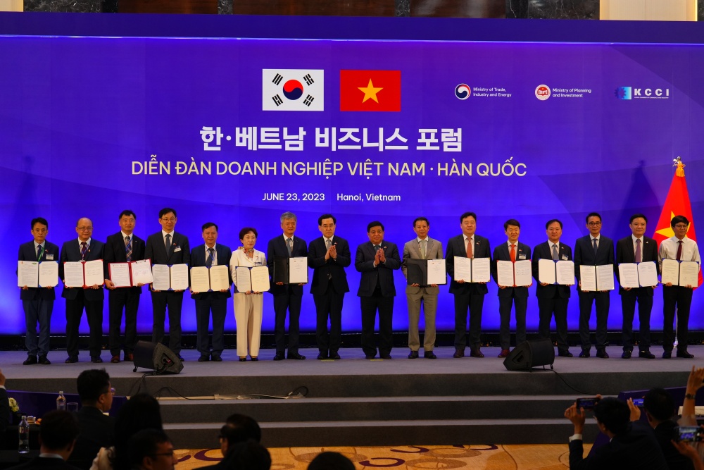 Petrovietnam trao đổi biên bản ghi nhớ hợp tác với đối tác Hàn Quốc tại Diễn đàn doanh nghiệp Việt Nam - Hàn Quốc Petrovietnam trao đổi biên bản ghi nhớ hợp tác với đối tác Hàn Quốc tại Diễn đàn doanh nghiệp Việt Nam - Hàn Quốc