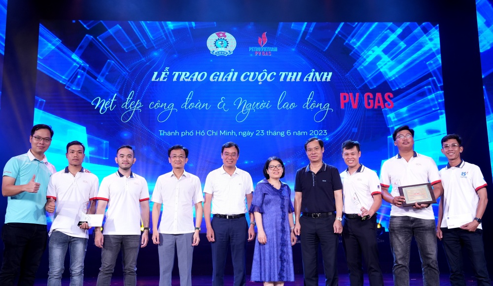 Trao giải Nhất tập thể cho Công đoàn KCM tại Cuộc thi Ảnh “Nét đẹp Công đoàn và Người lao động PV GAS” 2023 Trao giải Nhất tập thể cho Công đoàn KCM tại Cuộc thi Ảnh “Nét đẹp Công đoàn và Người lao động PV GAS” 2023